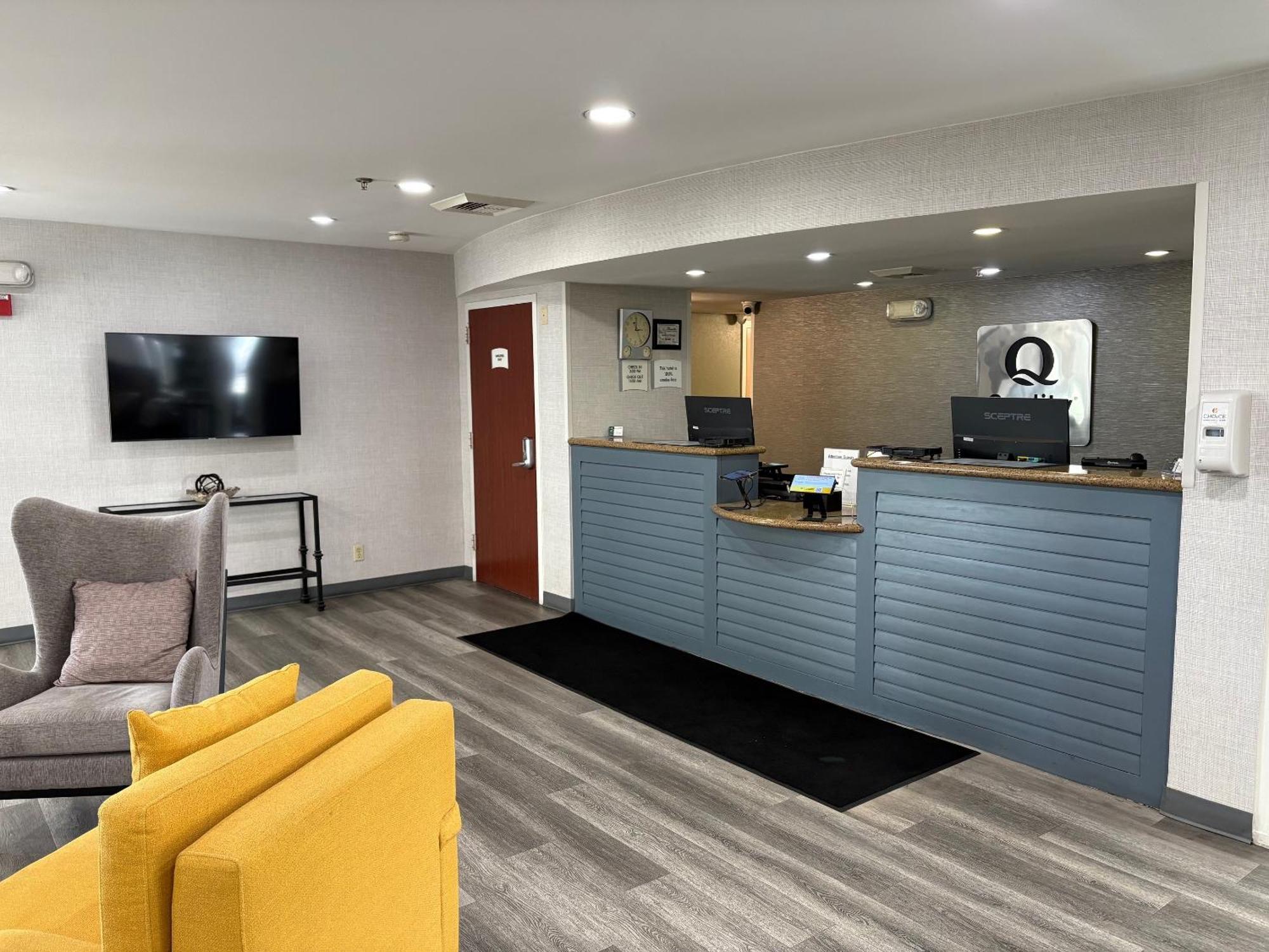 Quality Inn Placentia Anaheim Fullerton Buitenkant foto